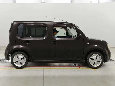 NISSAN CUBE 3