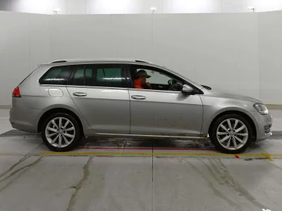 VOLKSWAGEN GOLF VARIANT