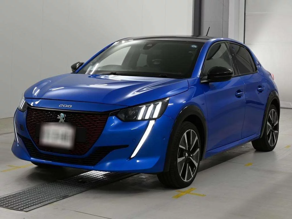 Peugeot e-208  с аукциона в Японии