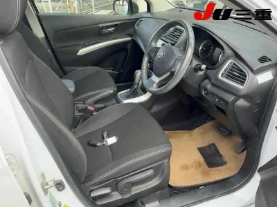SUZUKI SX-4