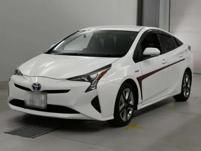 TOYOTA PRIUS, 2016 — лот японского аукциона