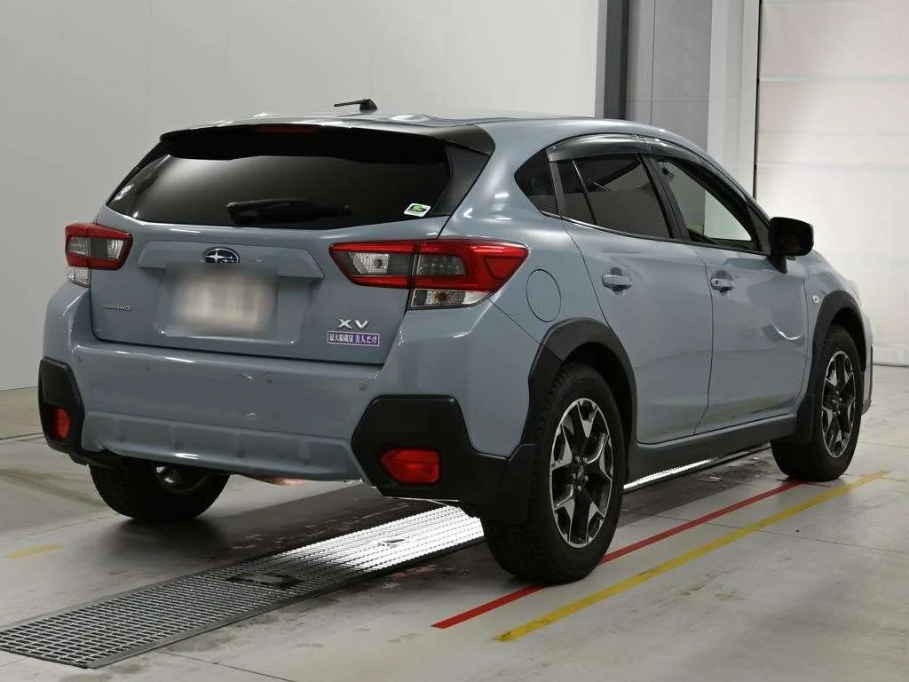 Subaru XV  с аукциона в Японии