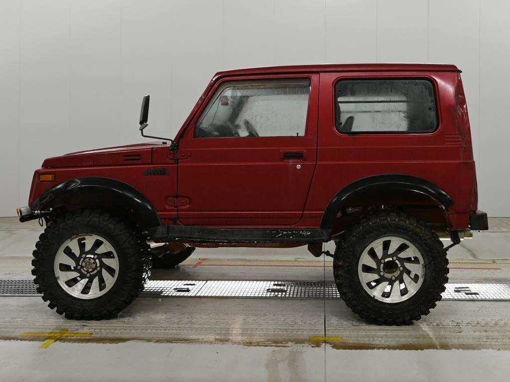 Suzuki Jimny Sierra  с аукциона в Японии