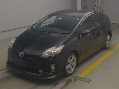 TOYOTA PRIUS, 2013 — лот японского аукциона