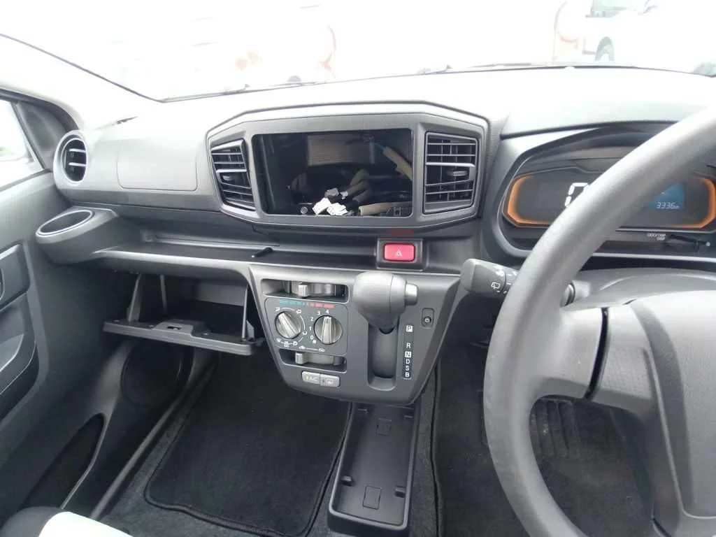 Daihatsu Mira L SA3, миниатюра 10