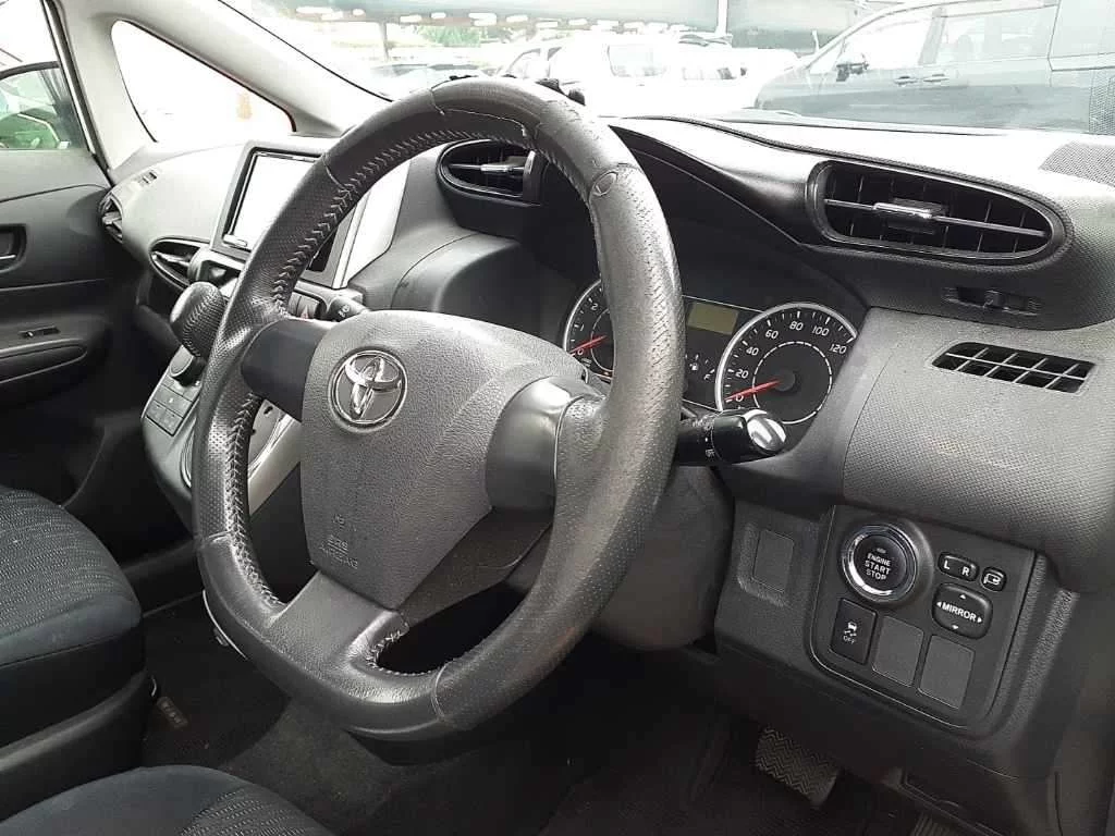Toyota Wish 1.8X HID Selection, миниатюра 10