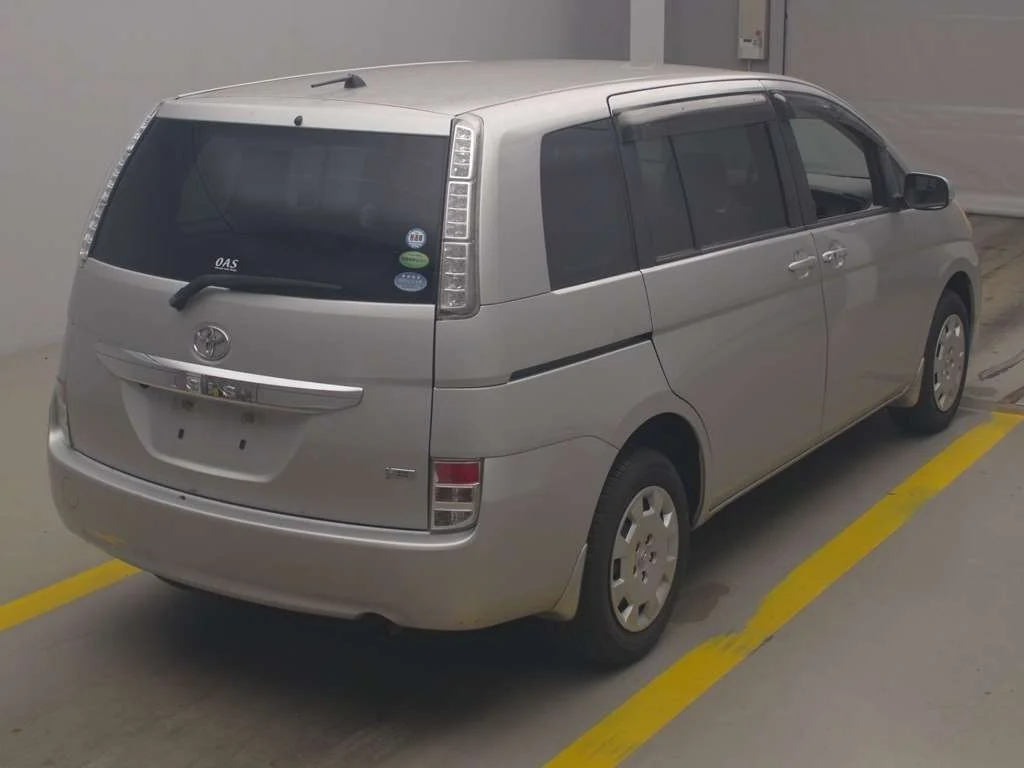 Toyota Isis L, миниатюра 2