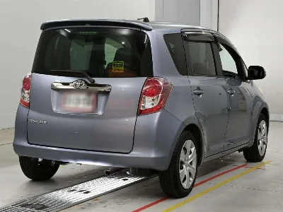 TOYOTA RACTIS