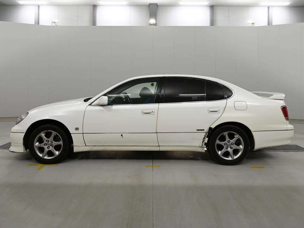 Toyota Aristo  с аукциона в Японии