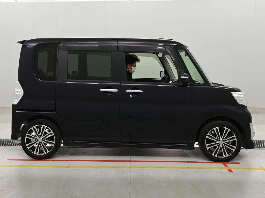 Daihatsu Tanto RS SA, миниатюра 3