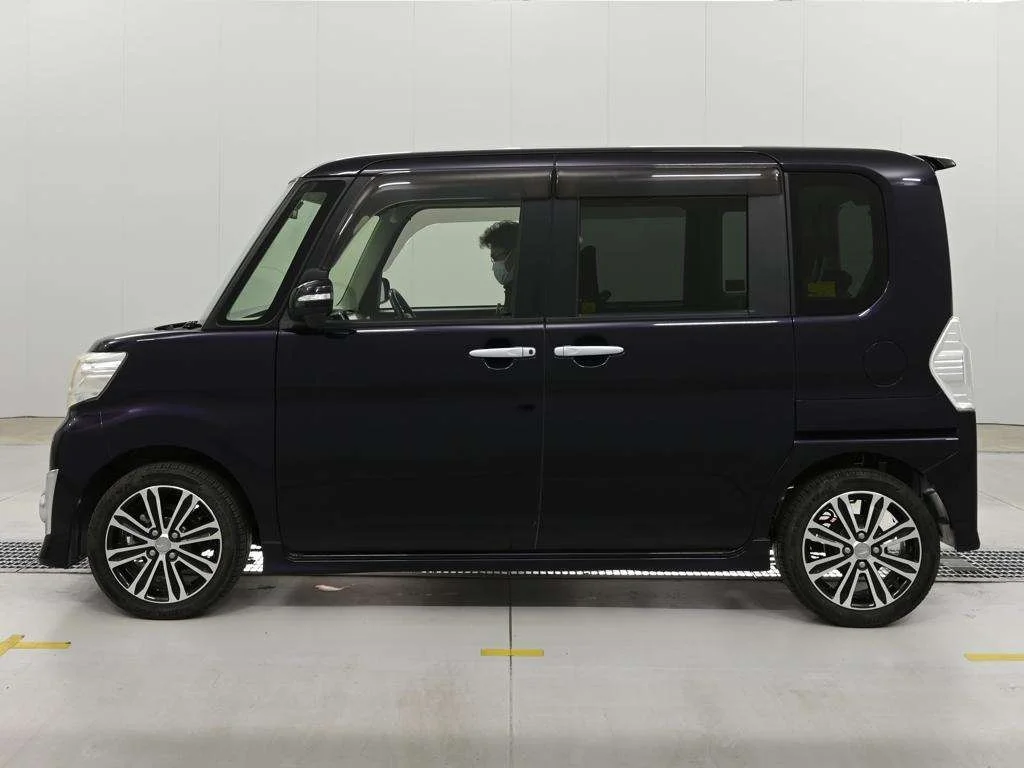 Daihatsu Tanto RS SA, миниатюра 4