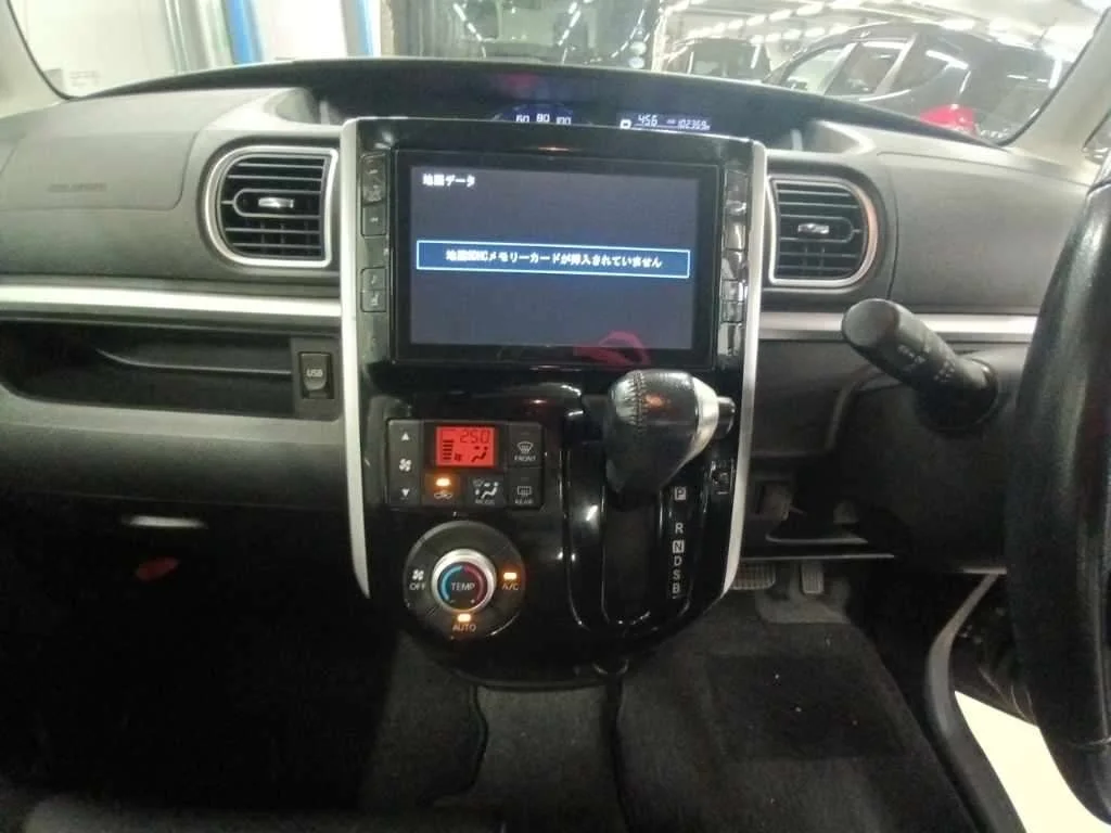 Daihatsu Tanto RS SA, миниатюра 11