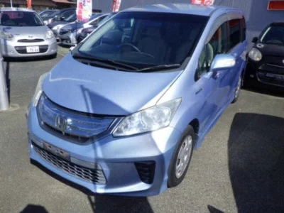 HONDA FREED