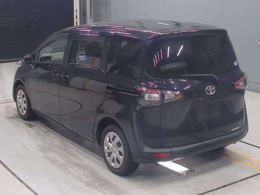Toyota Sienta G, миниатюра 6