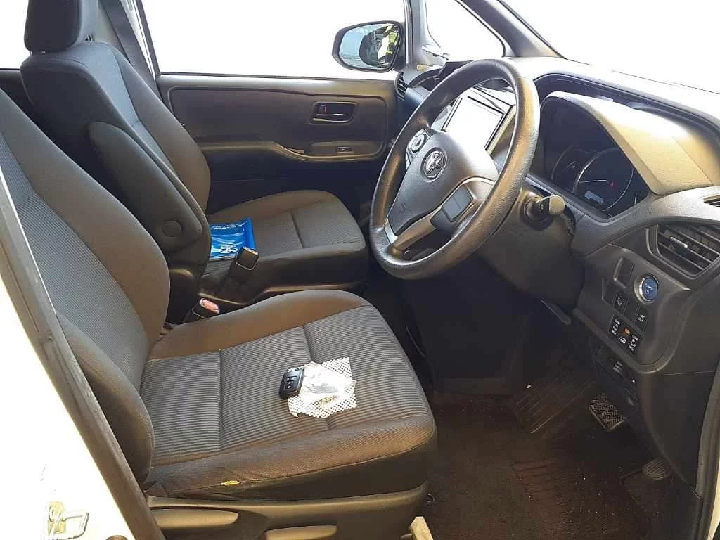 Toyota Noah HYBRID X, миниатюра 7