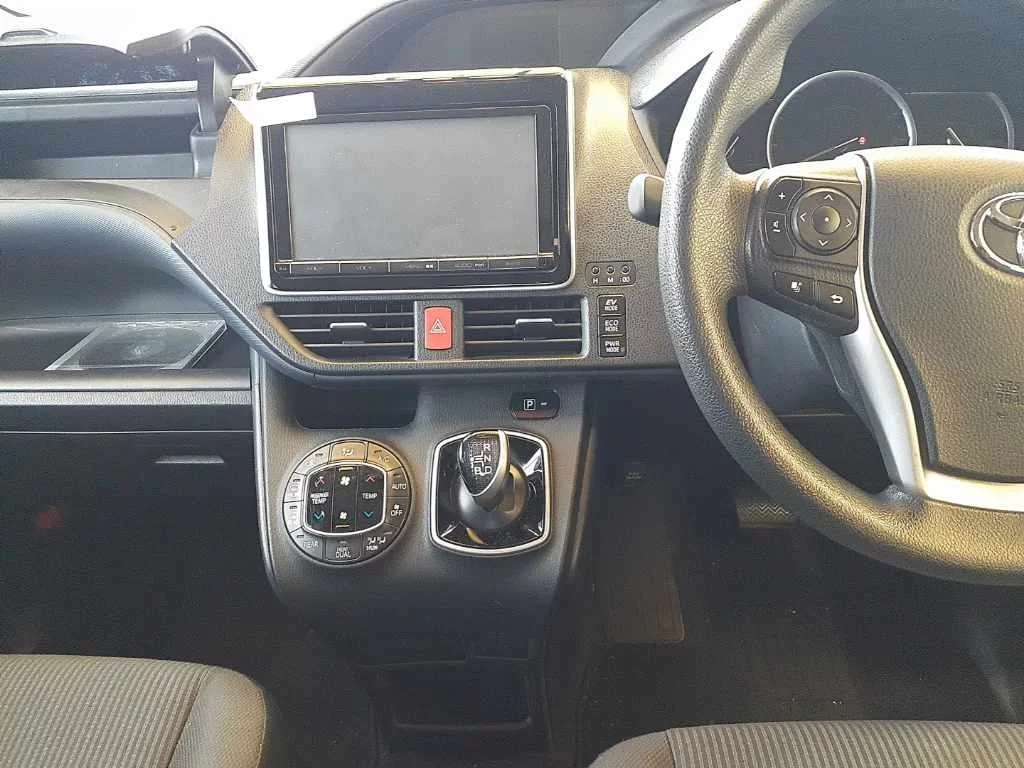 Toyota Noah HYBRID X, миниатюра 10