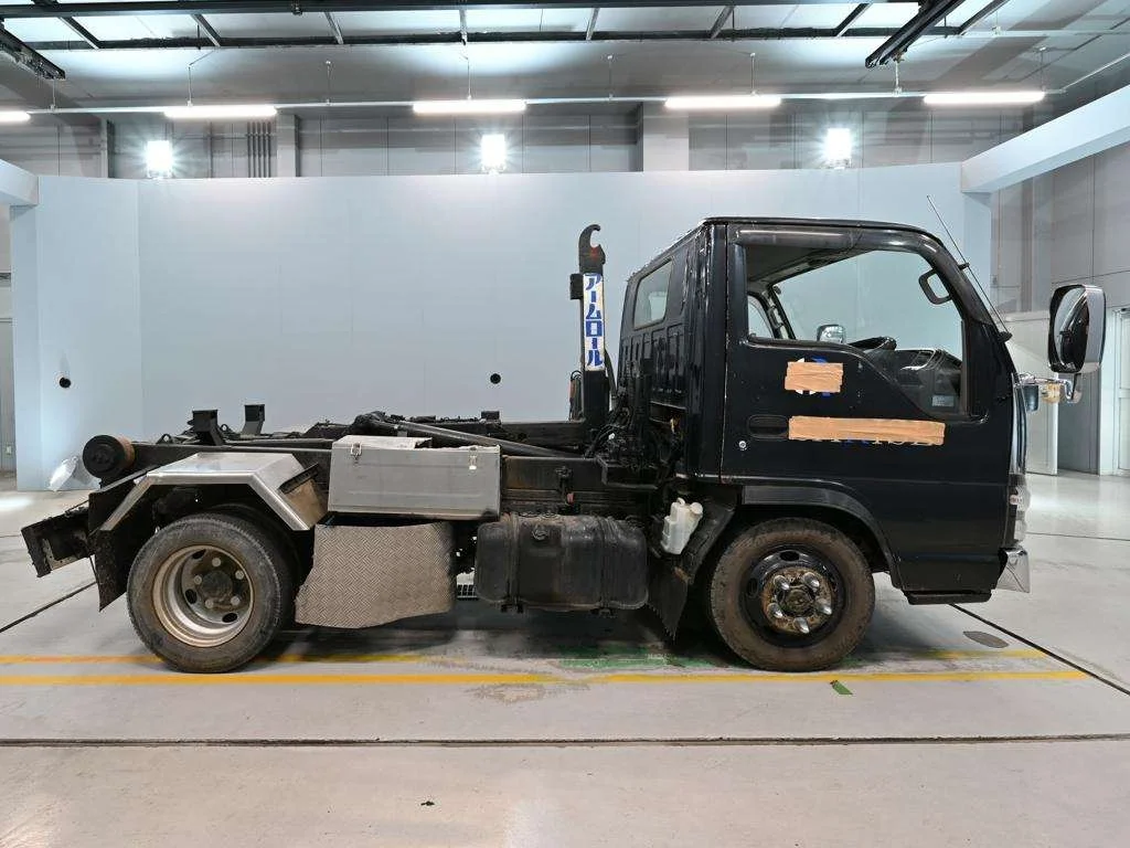 NISSAN DIESEL (UD) CONDOR  с аукциона в Японии