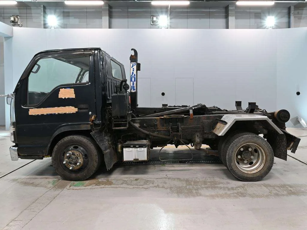 NISSAN DIESEL (UD) CONDOR  с аукциона в Японии