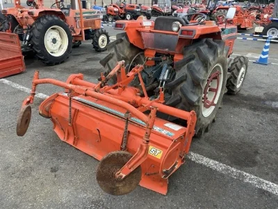 KUBOTA KUBOTA