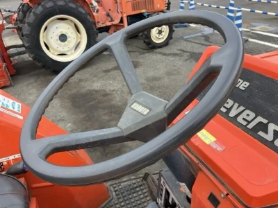 KUBOTA KUBOTA