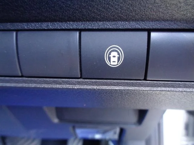 Nissan Note X, миниатюра 6