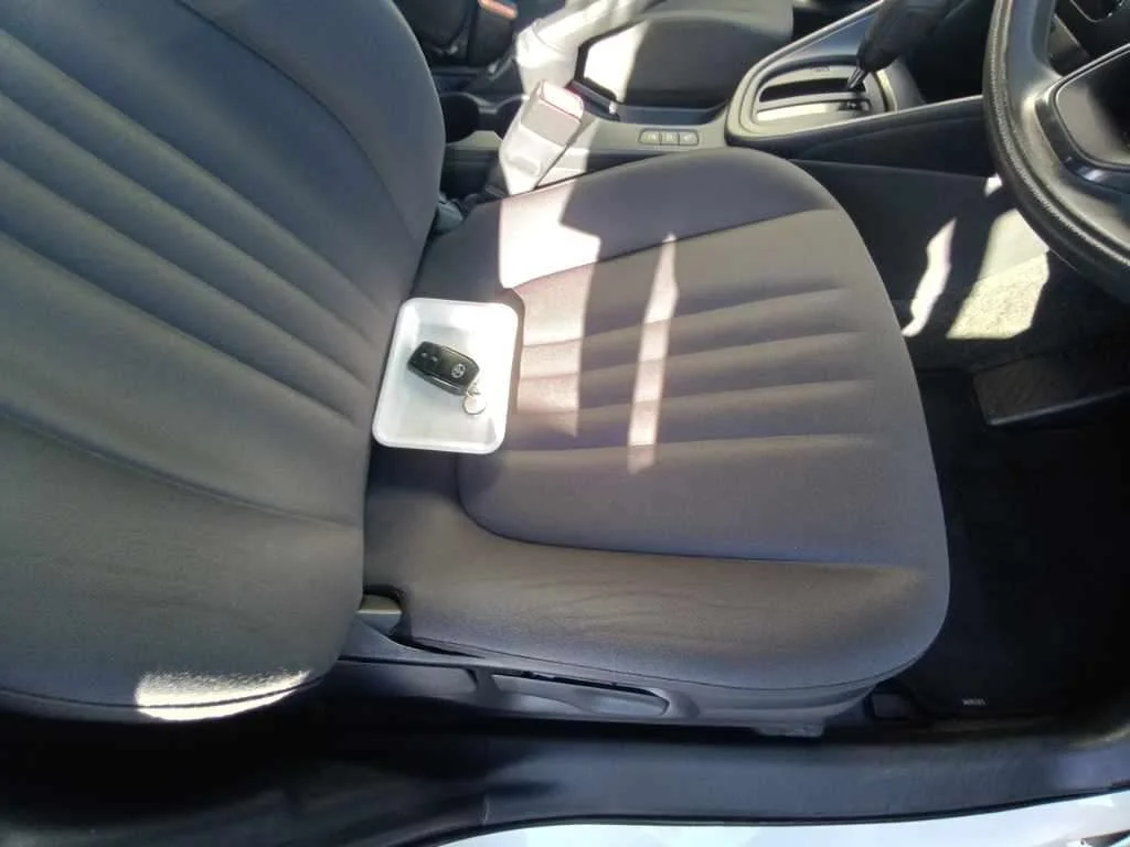 Toyota Yaris HYBRID X, миниатюра 10