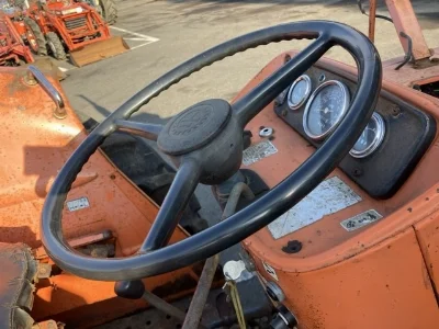 KUBOTA KUBOTA