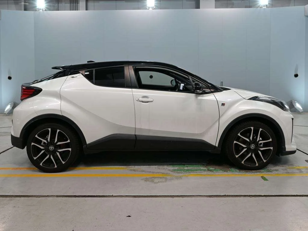Toyota C-HR HYBRID S GR SPORT, миниатюра 3