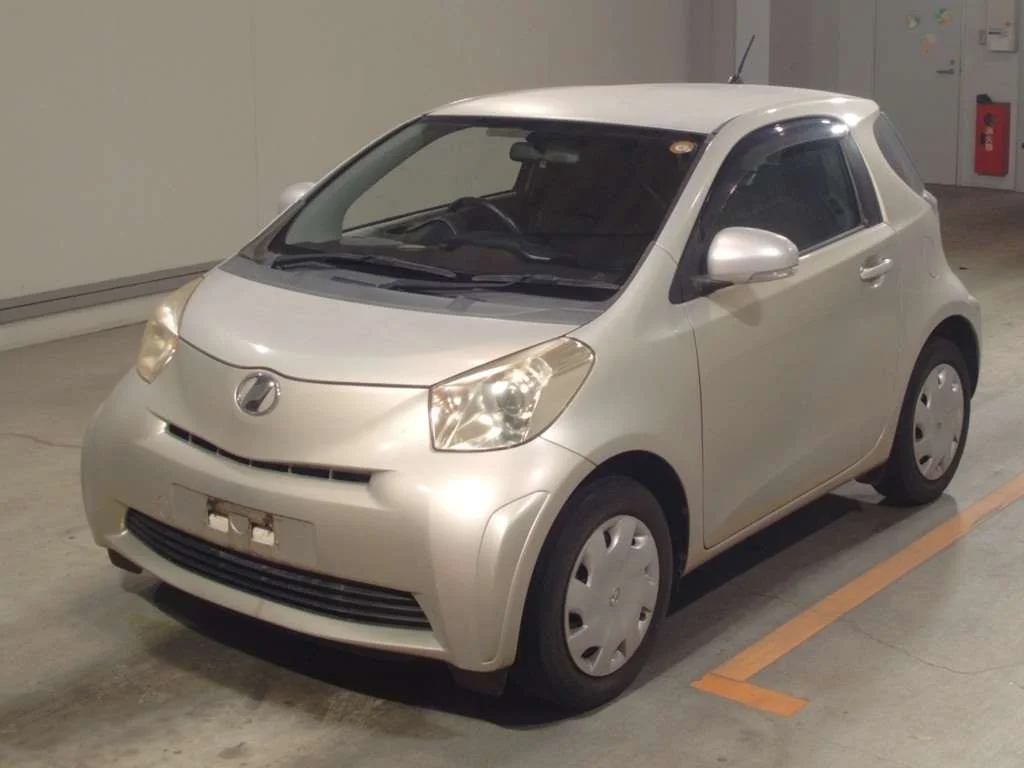 Toyota iQ 2010