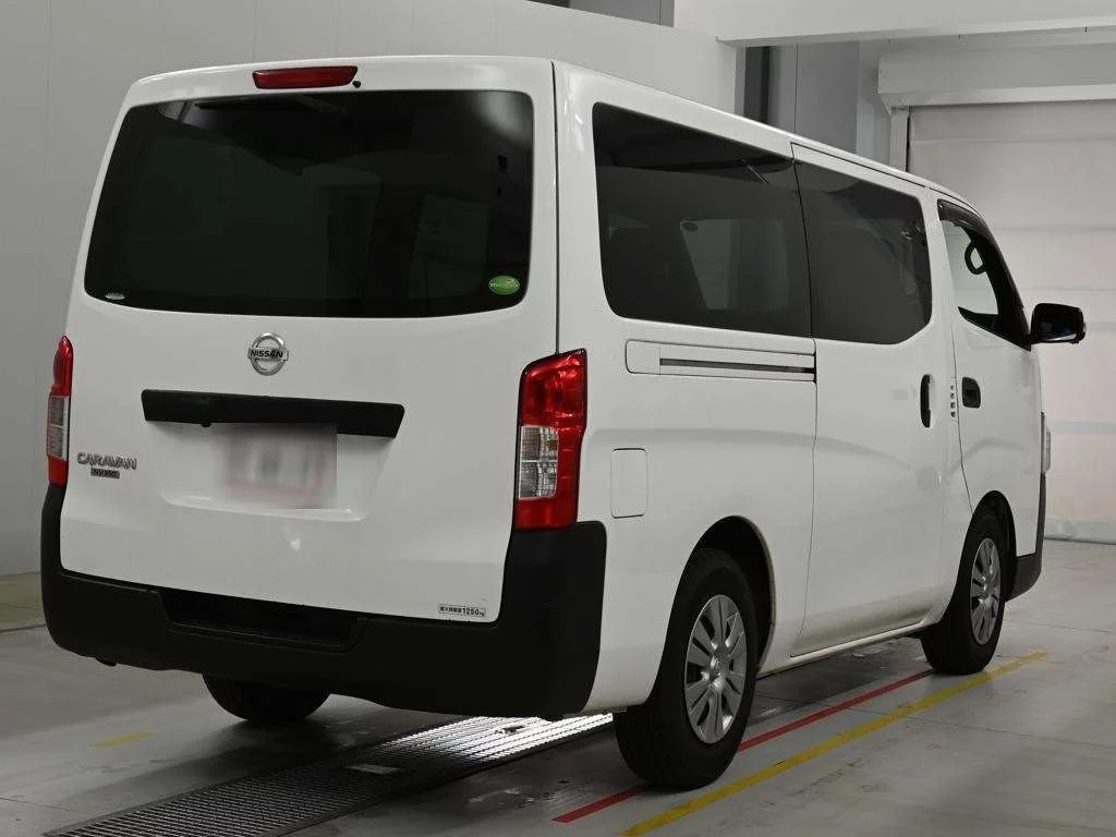 Nissan NV350 Caravan DX, миниатюра 2