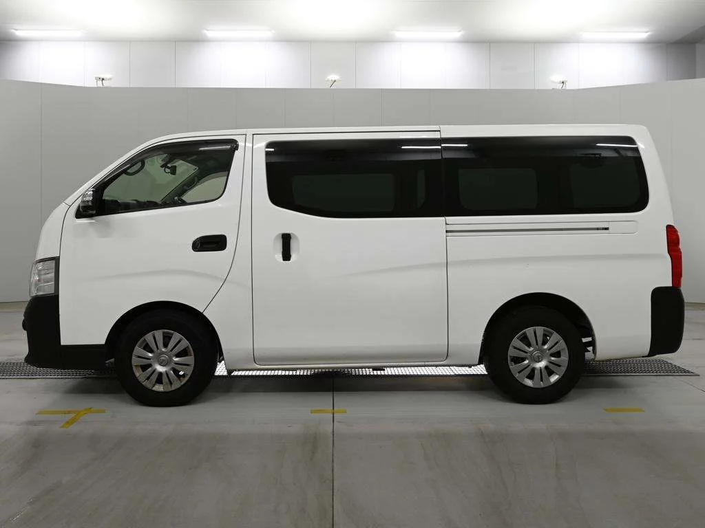 Nissan NV350 Caravan DX, миниатюра 4
