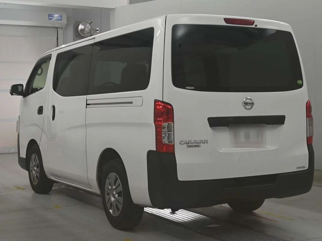 Nissan NV350 Caravan DX, миниатюра 6