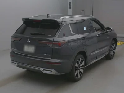 MITSUBISHI OUTLANDER PHEV