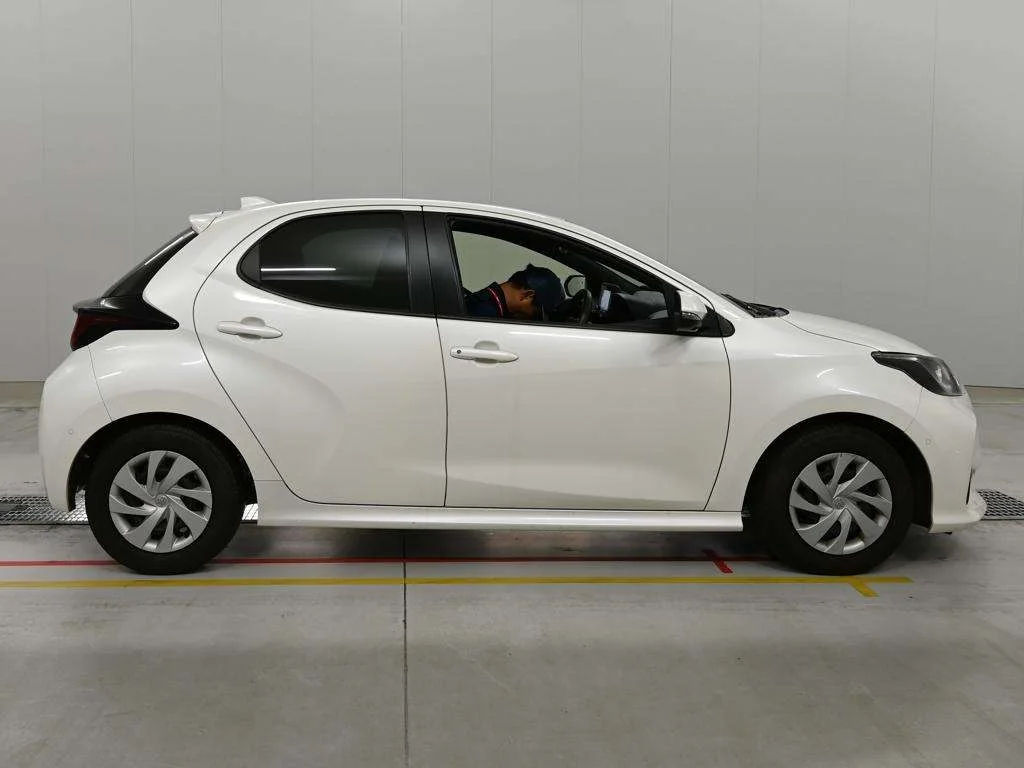 Toyota Yaris HYBRID X, миниатюра 3