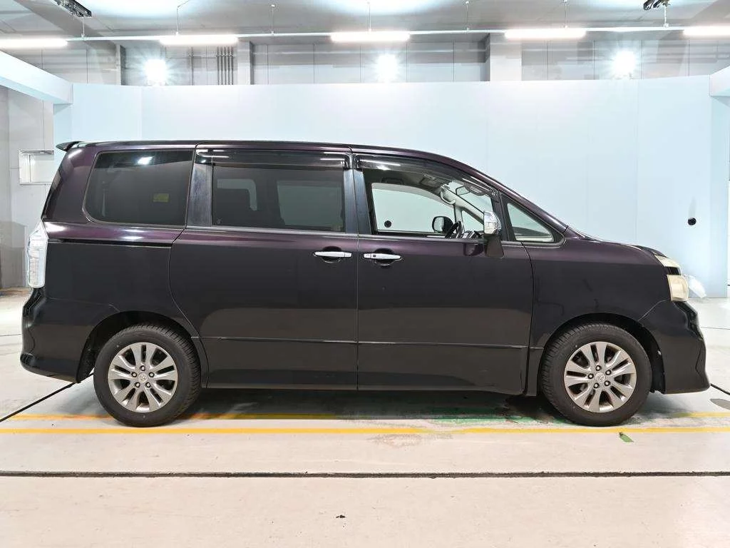Toyota Voxy ZS Kirameki 4WD, миниатюра 3