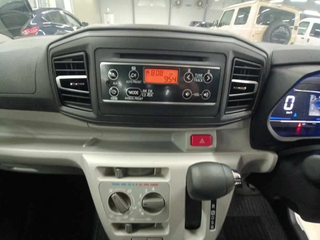 Daihatsu Mira X SA3, миниатюра 11
