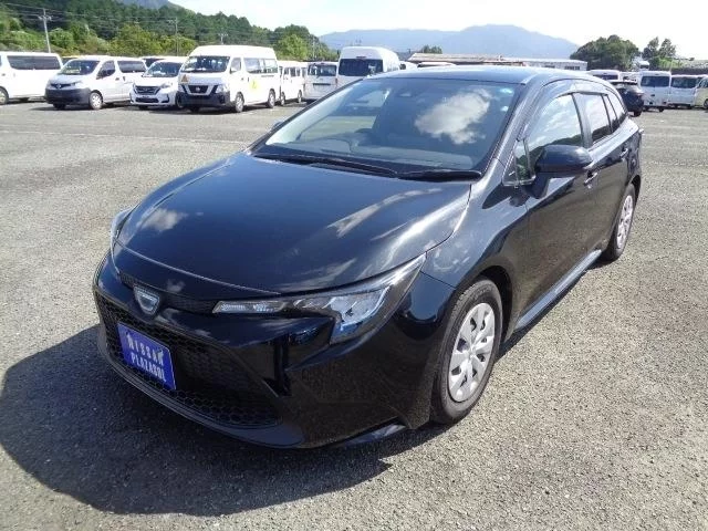 Toyota Corolla Touring  с аукциона в Японии