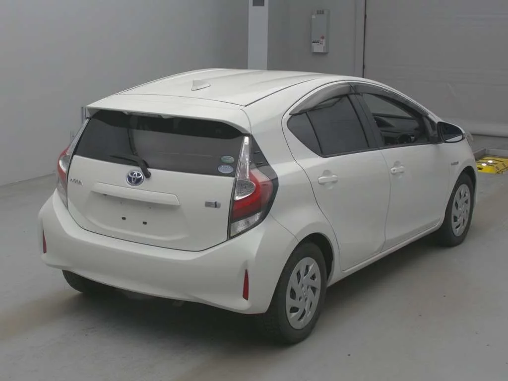 Toyota Aqua S, миниатюра 2