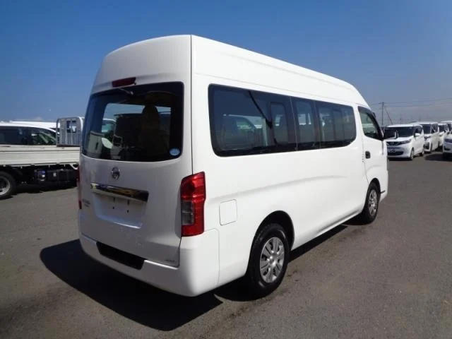 Nissan NV350 Caravan, миниатюра 2