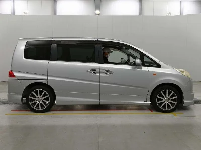 HONDA STEP WAGON