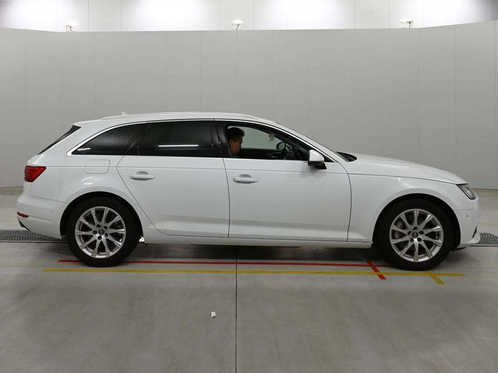 Audi A4 2.0TFSI QUATTRO 4WD, миниатюра 3