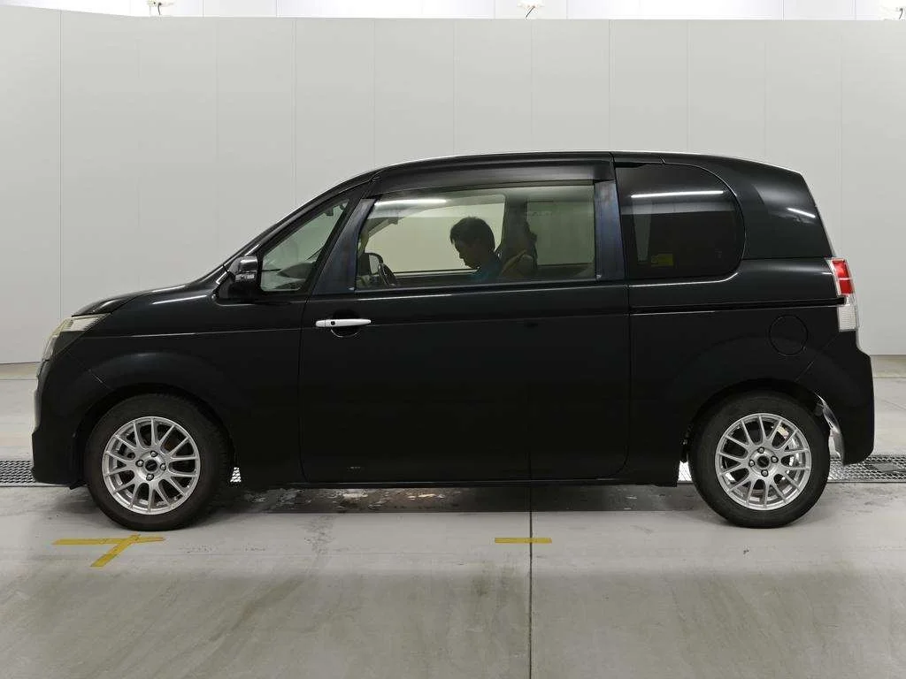 Toyota Spade G, миниатюра 4