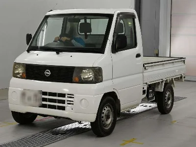 NISSAN CLIPPER TRUCK
