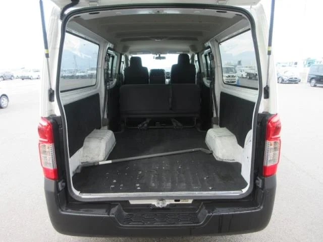 Nissan NV350 Caravan DX, миниатюра 3