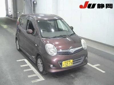 SUZUKI MRWAGON