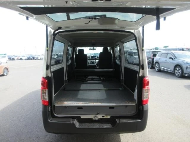 Nissan NV350 Caravan DX HIRATOKO, миниатюра 3