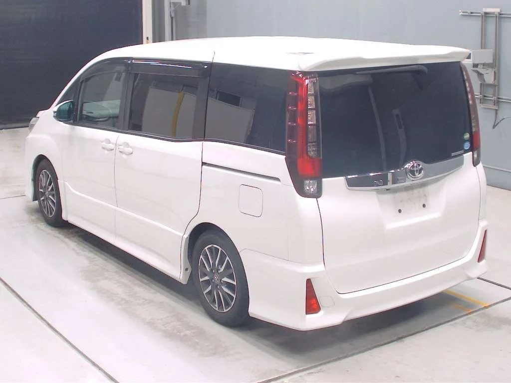Toyota Noah Si, миниатюра 6