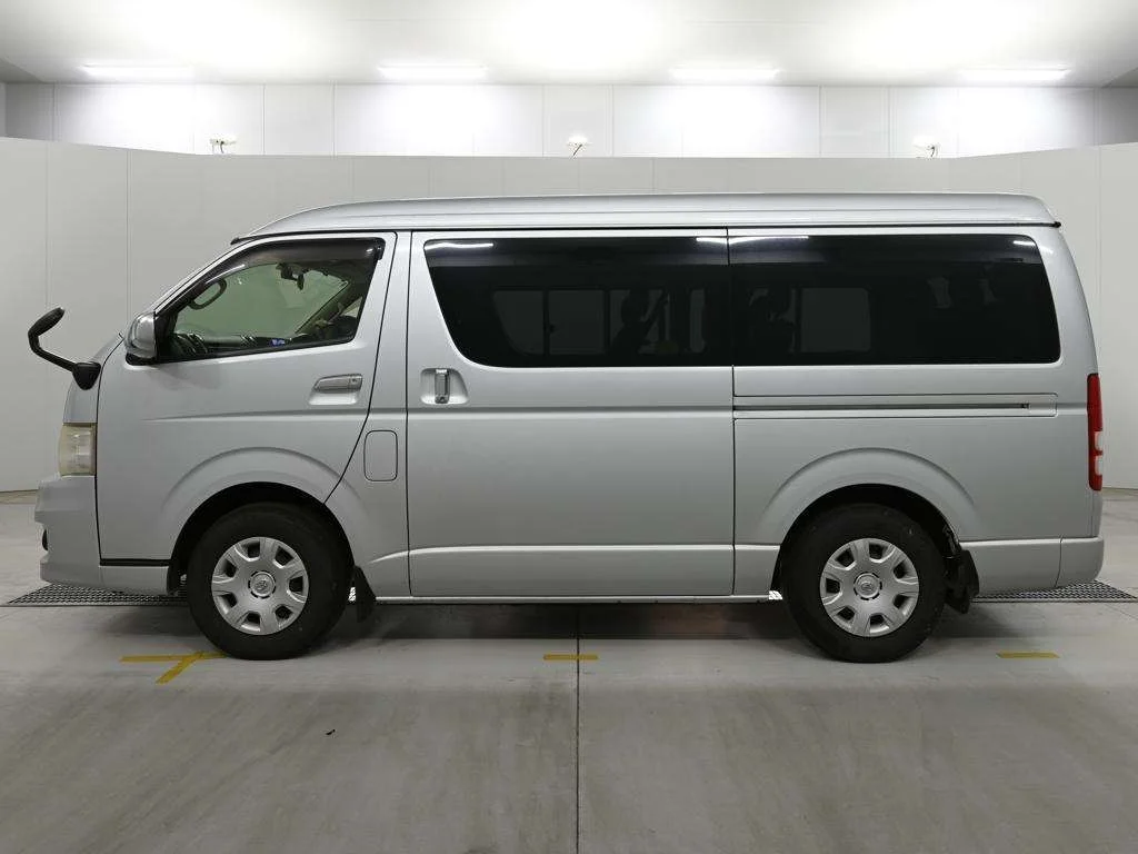 Toyota HiAce GL 4WD, миниатюра 4