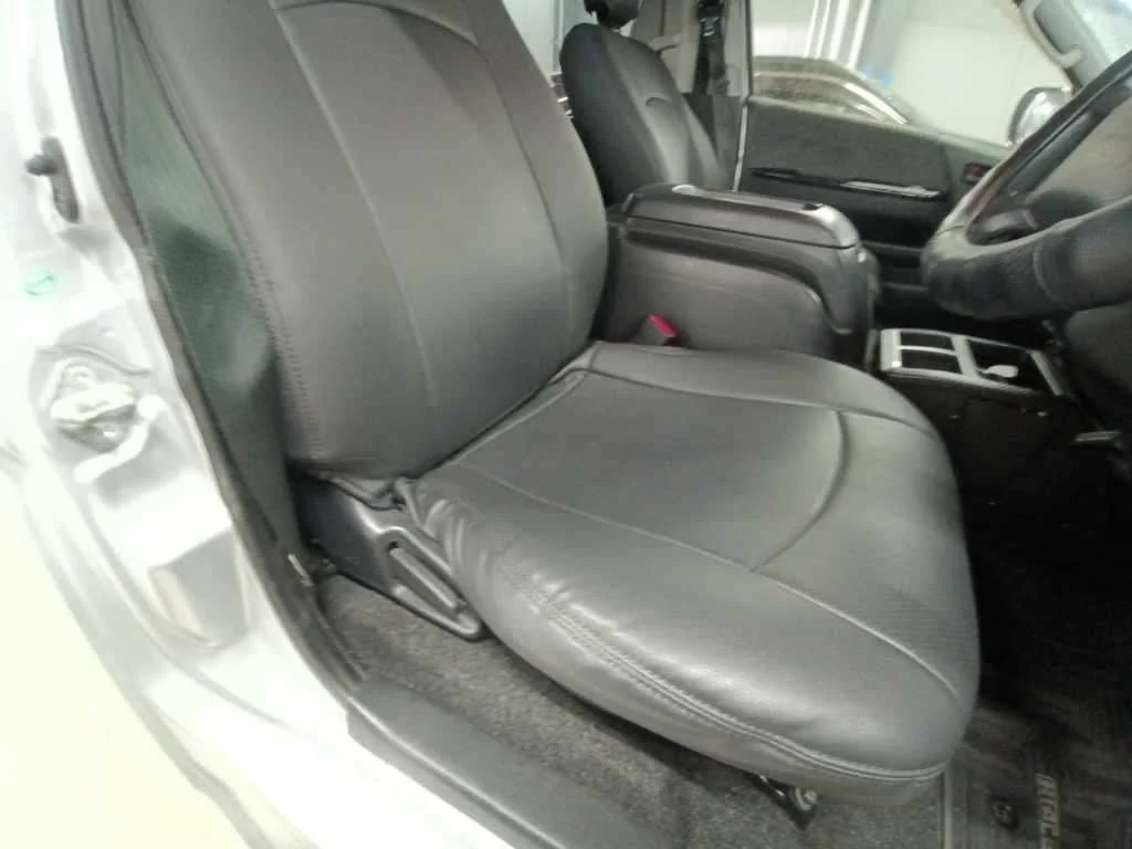 Toyota HiAce GL 4WD, миниатюра 10