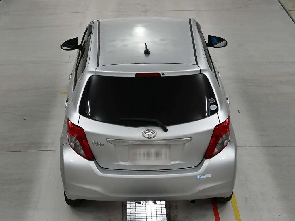 Toyota Vitz F, миниатюра 7